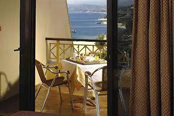 Θέρετρο Xenios Theoxenia